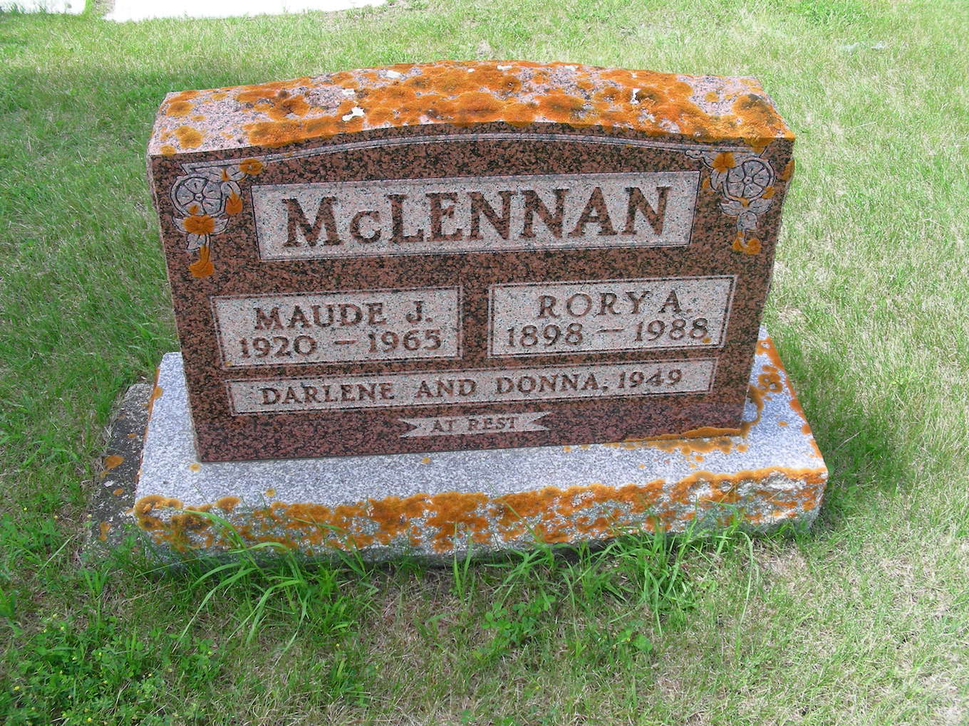 Photo of headstones/Rory A McLennan & Maude J Edom hdstn, Mather, MB